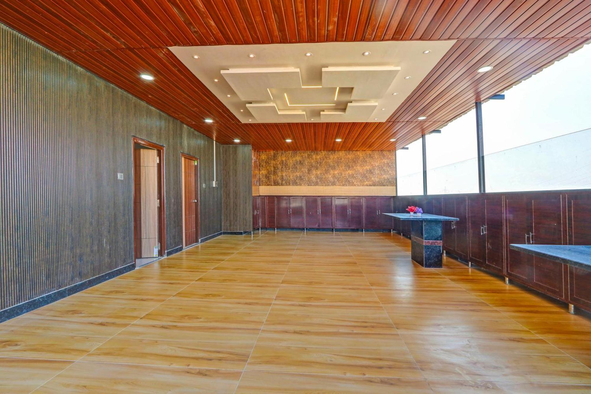 Super Collection O Gachibowli Phase 2 Near Isb Hotel Exterior foto